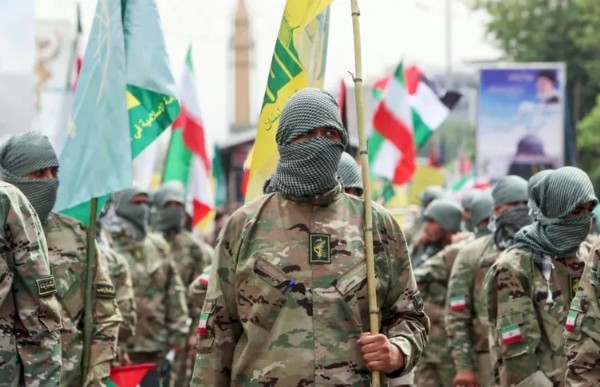 İran’nın Yüksek Riskli Stratejisi! Tahran’ın “Mozaik Savunma” Taktiği